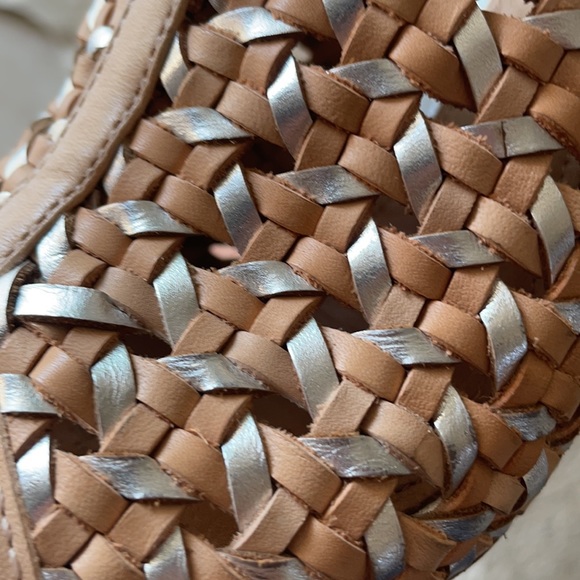 Coach “Leela” 7 1/2 Leather Basketweave Stiletto High Heel Shoes - Picture 7 of 11